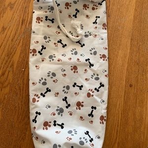 Hand made plastic bag holder